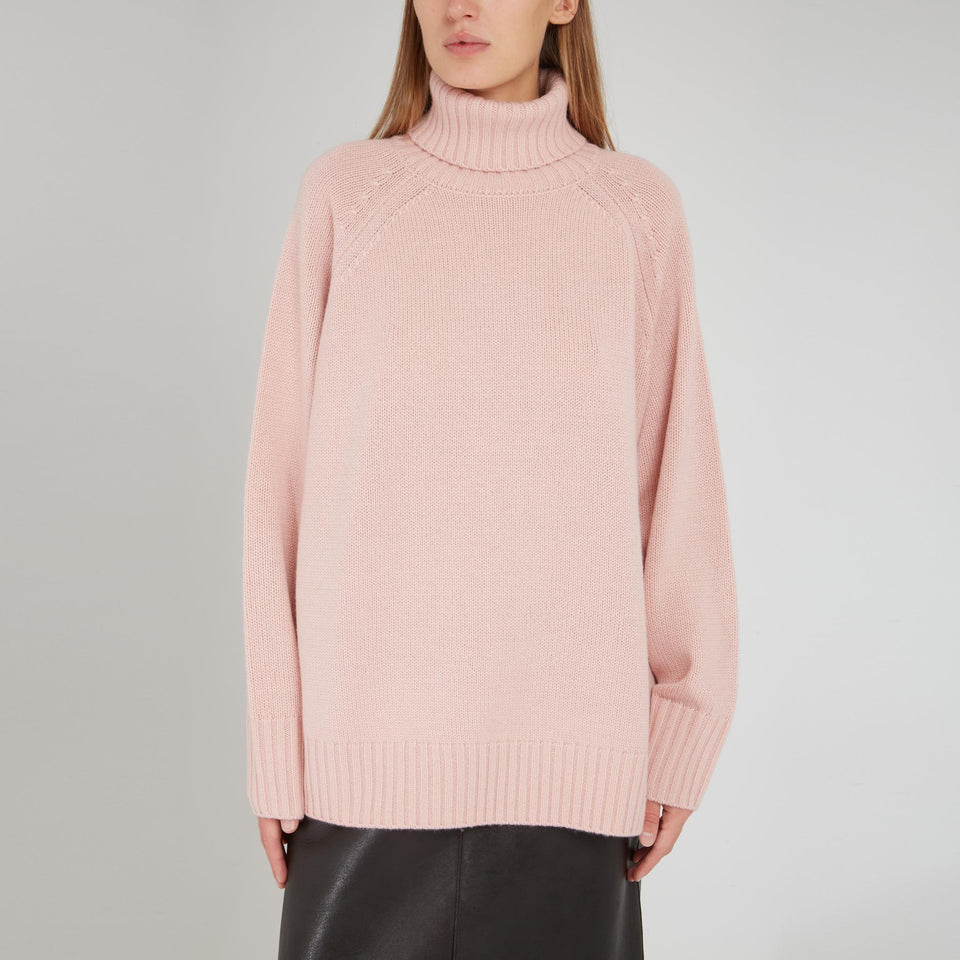 Pink cashmere sweater