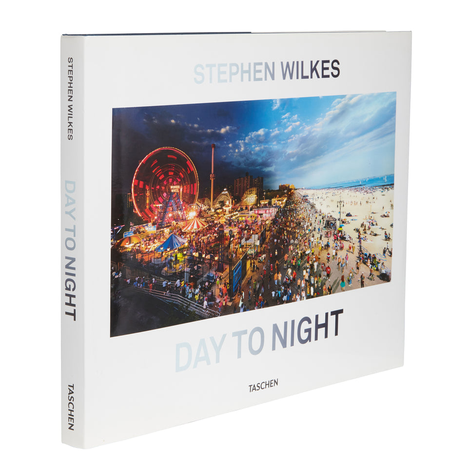 Book ''Day To Night'' by Taschen