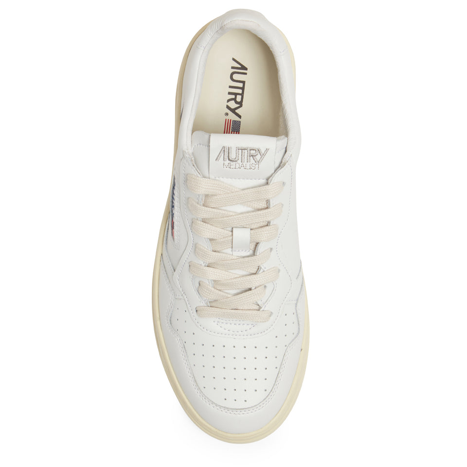 White leather ''Medalist Low'' sneakers