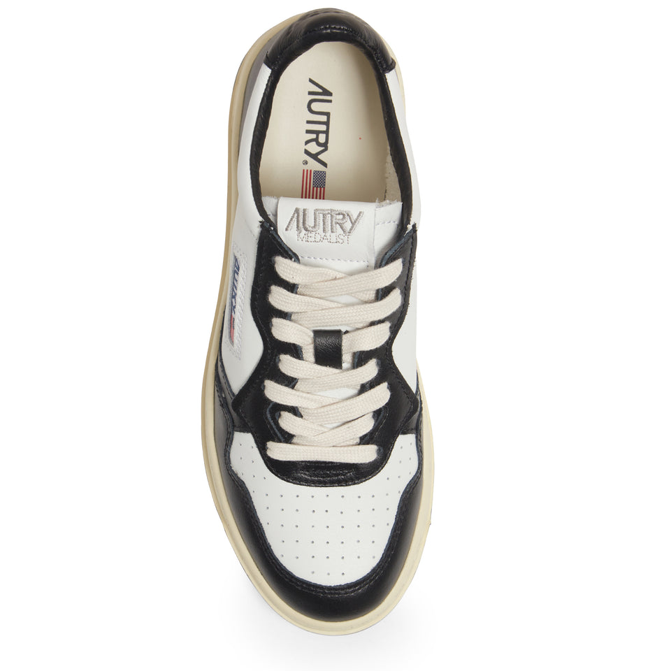 Black and white leather ''Medalist Low'' sneakers