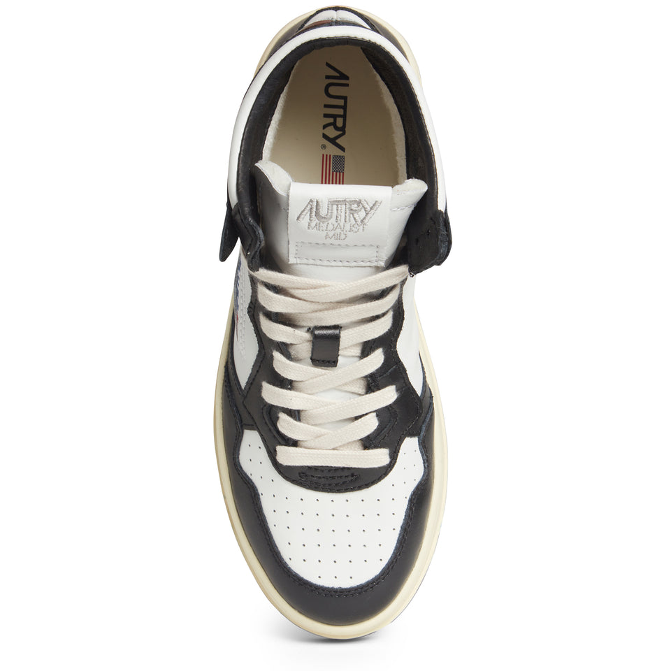 Black and white leather ''Medalist Mid'' sneakers