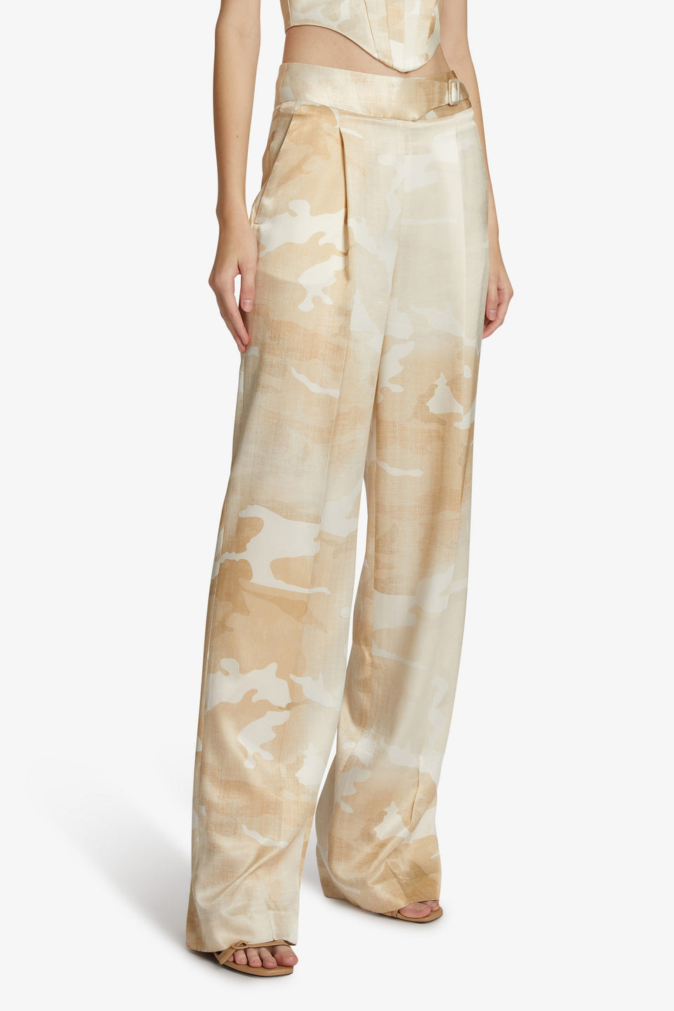 Tailored trousers in beige fabric