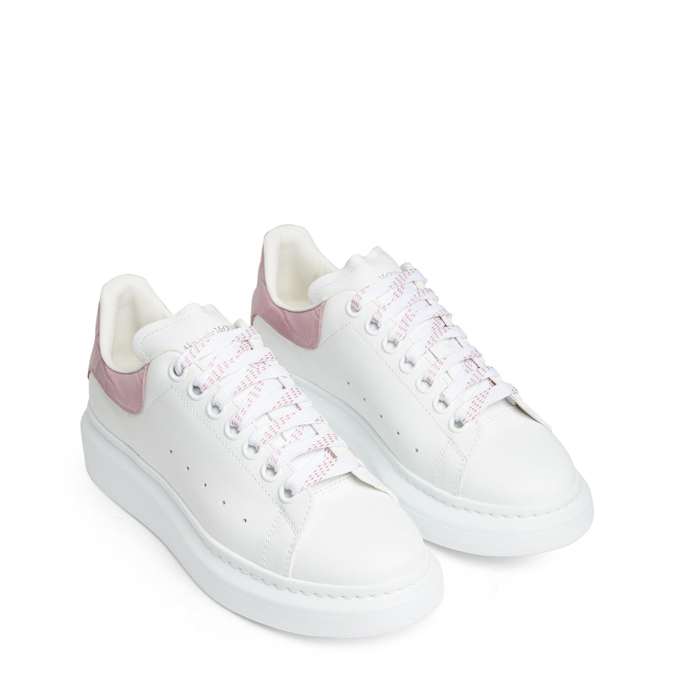 Oversized sneakers in white and pink leather