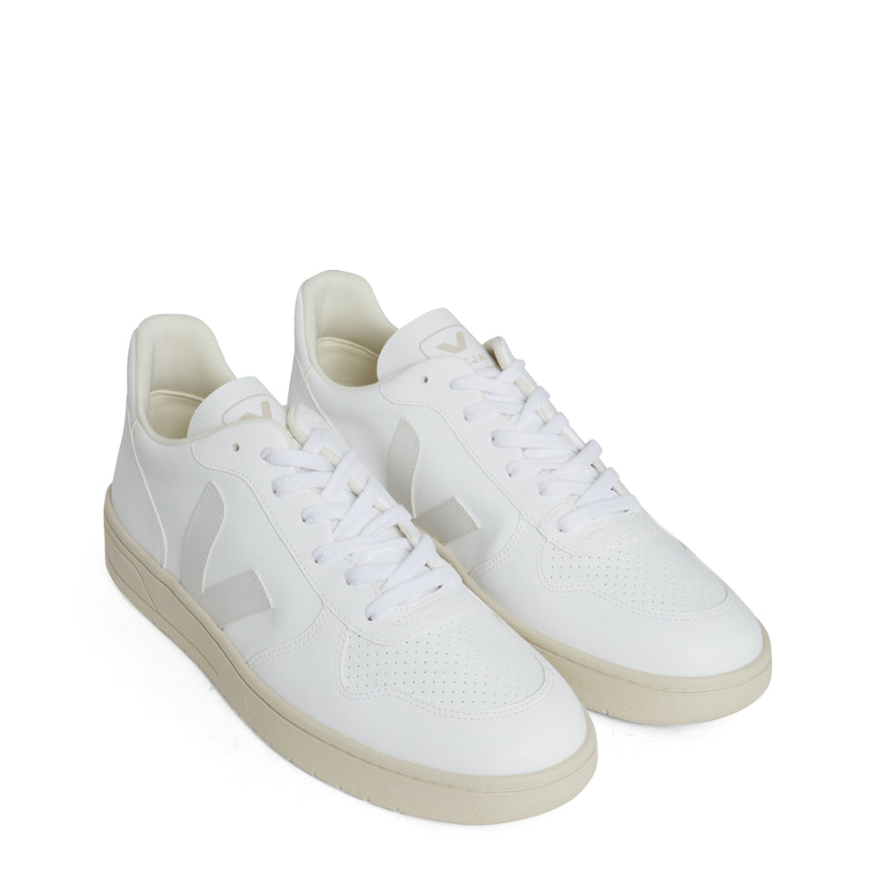White leather ''Chromefree'' sneakers