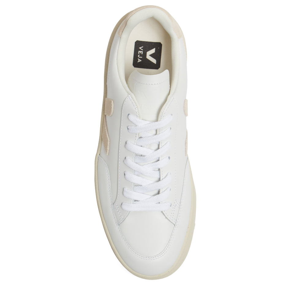 Sneakers in pelle bianca e beige