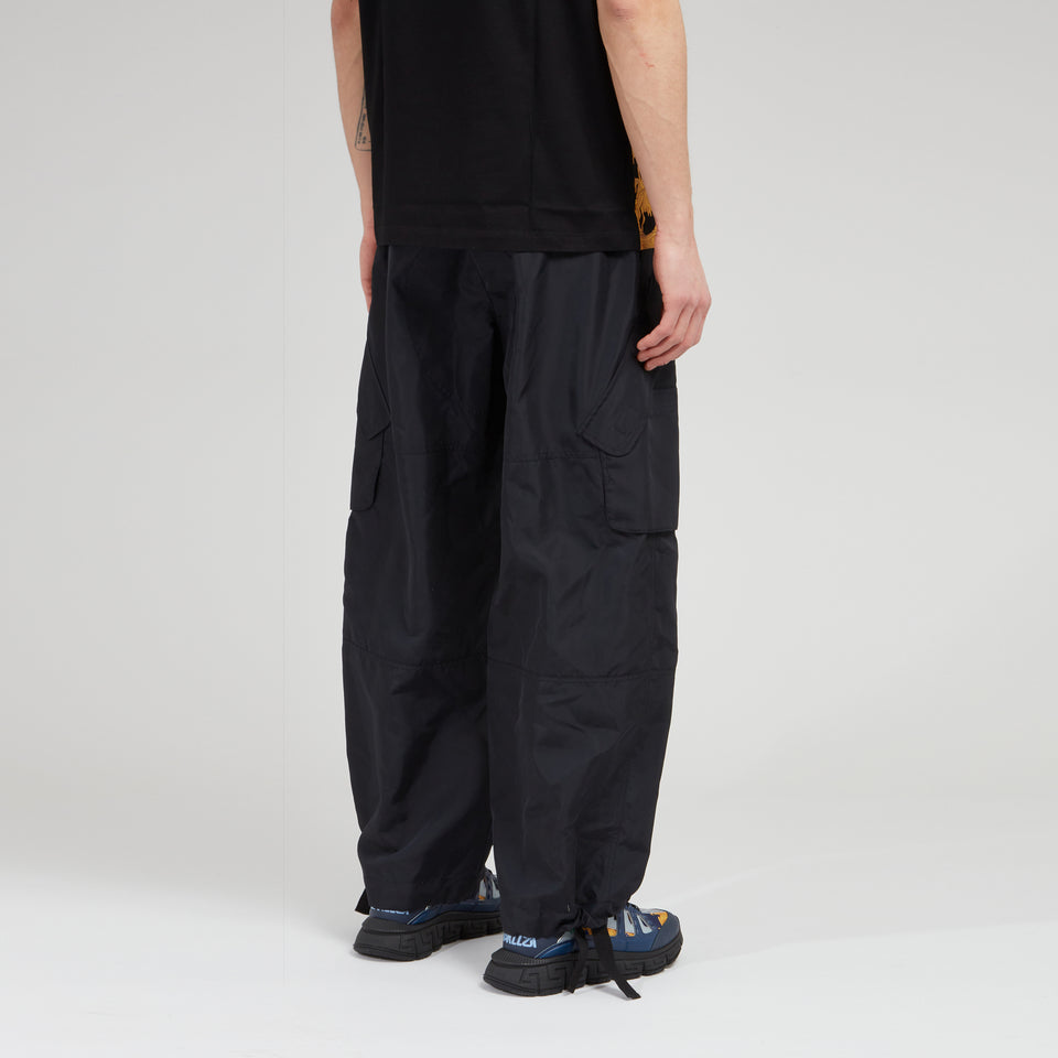 Pantalone cargo in nylon nero