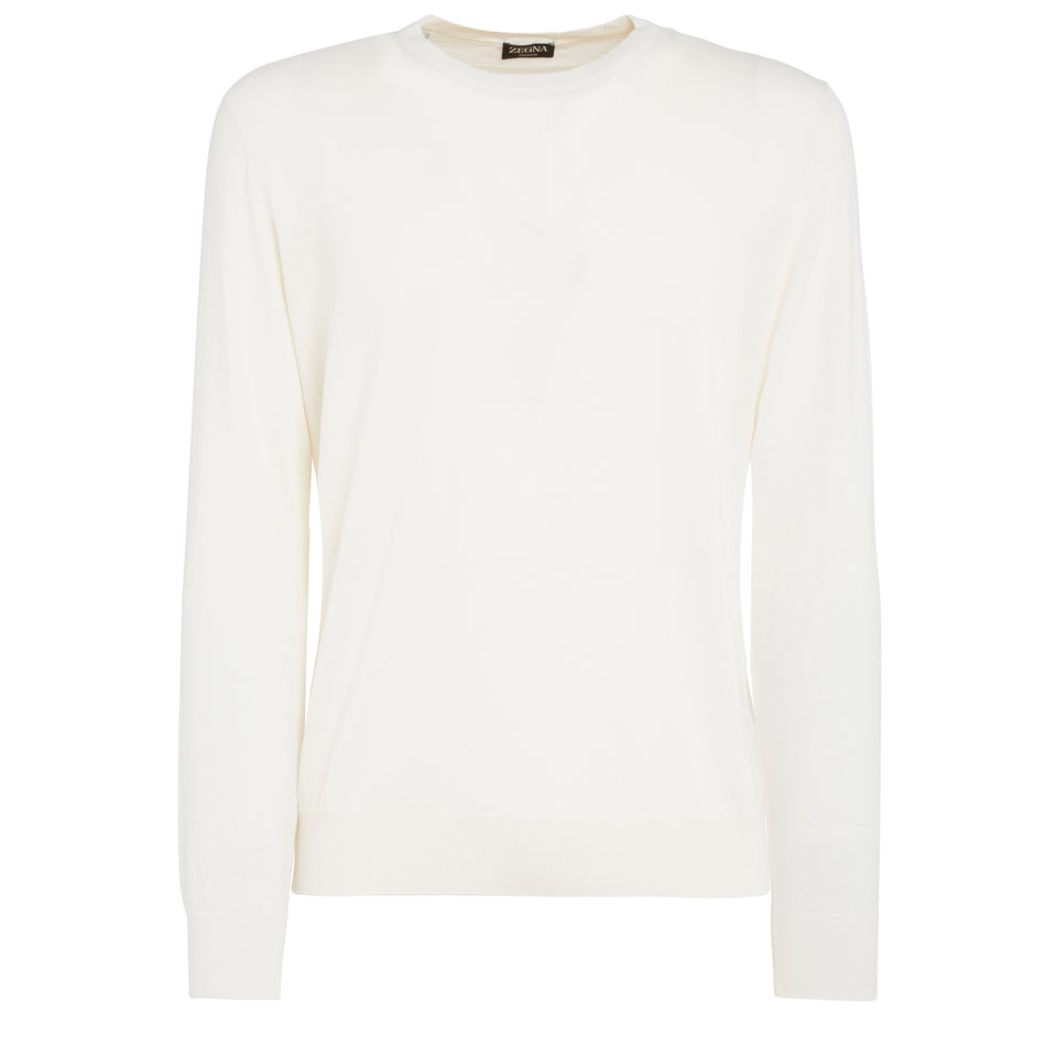 White cashmere and silk sweater