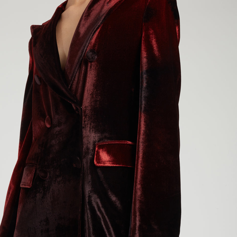 Double-breasted coat in red velvet