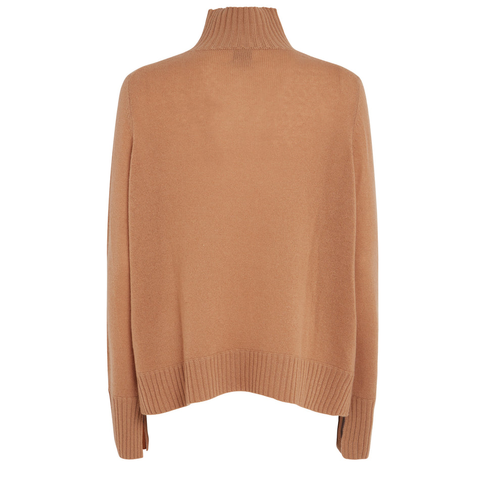 Brown cashmere sweater