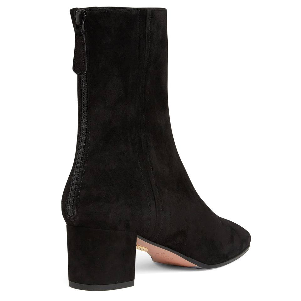 "Groove" ankle boot in black suede