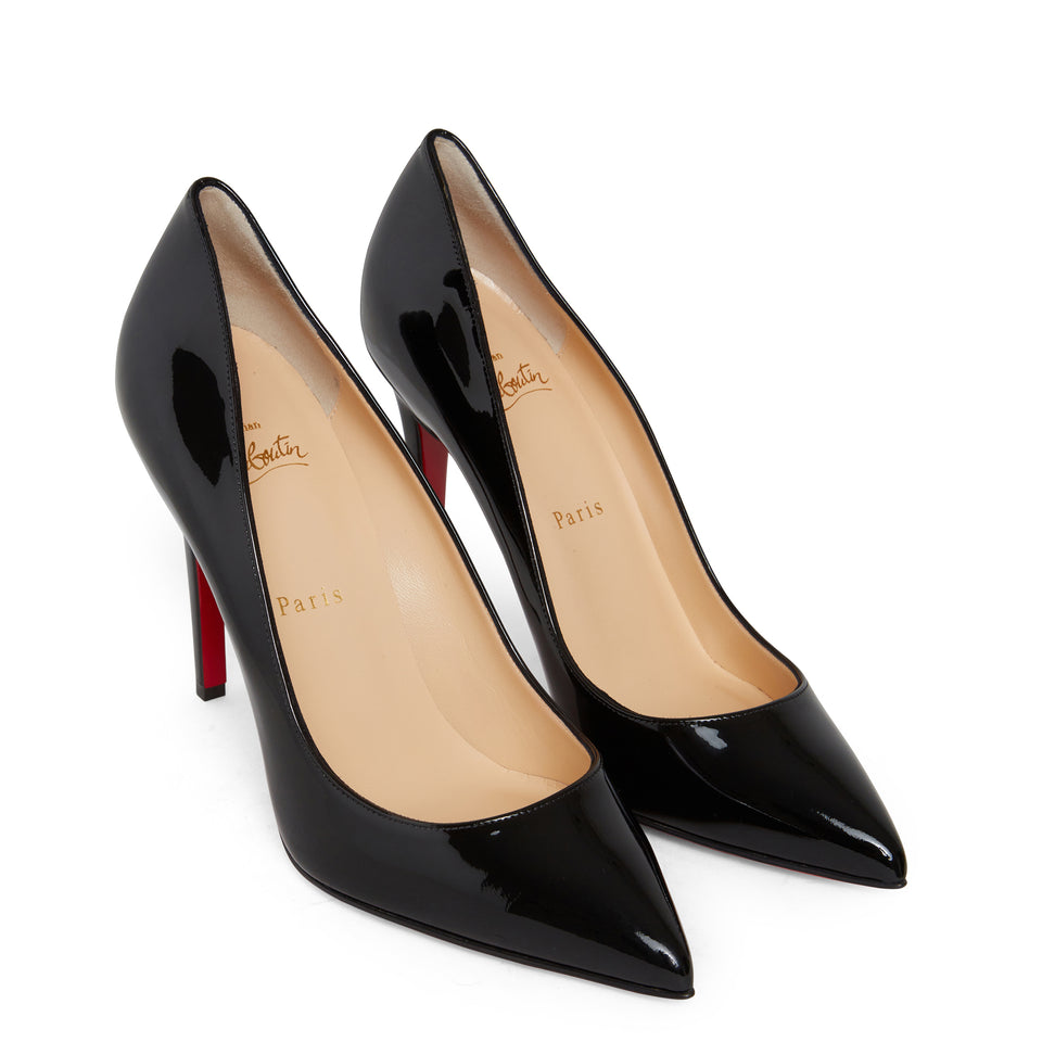 "Pigalle" pump in black patent leather