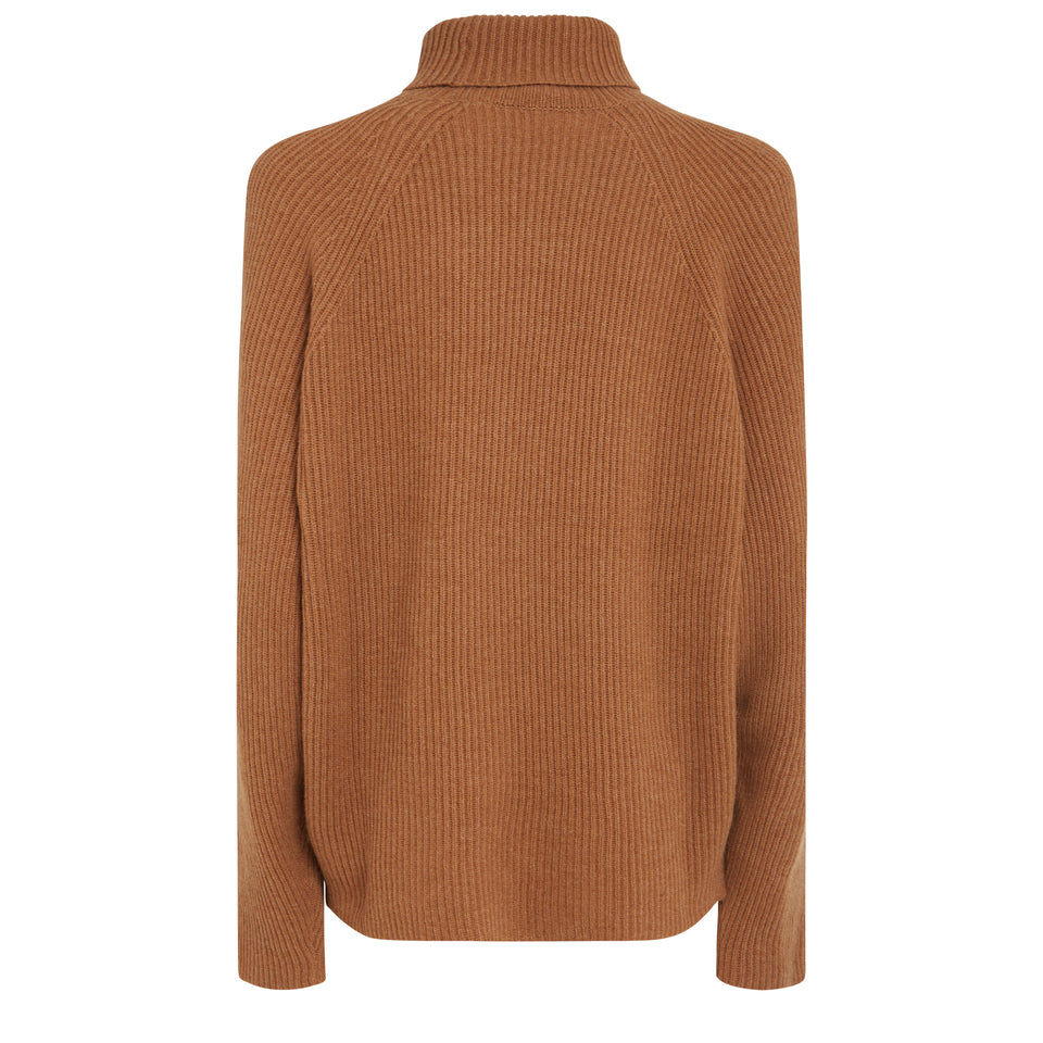 "Wigman" turtleneck in brown cashmere