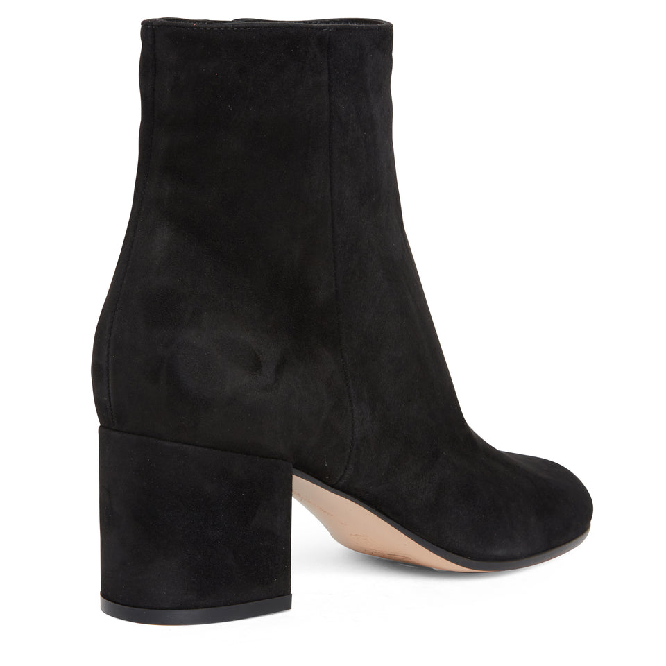 Ankle boot in black suede