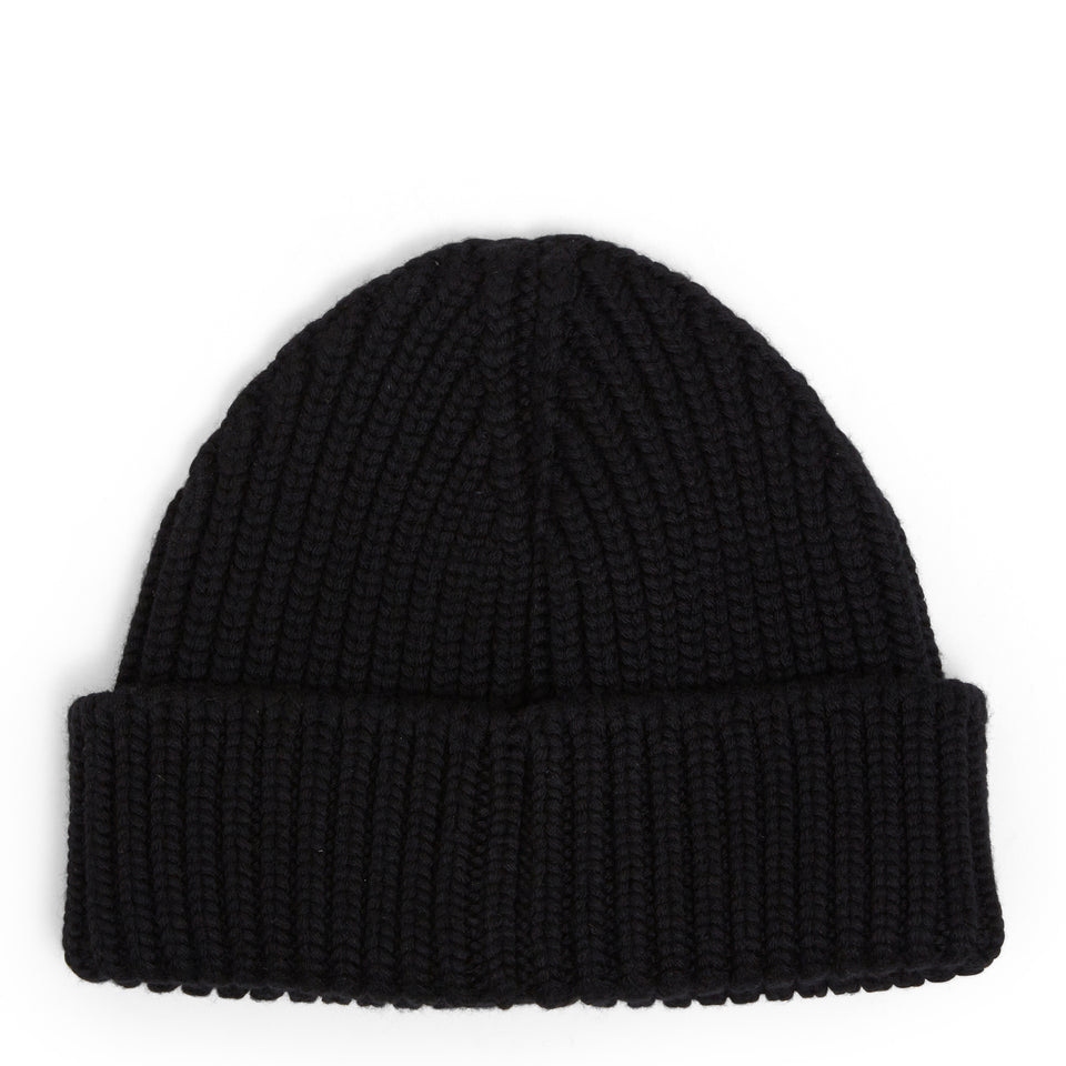 Black wool cap