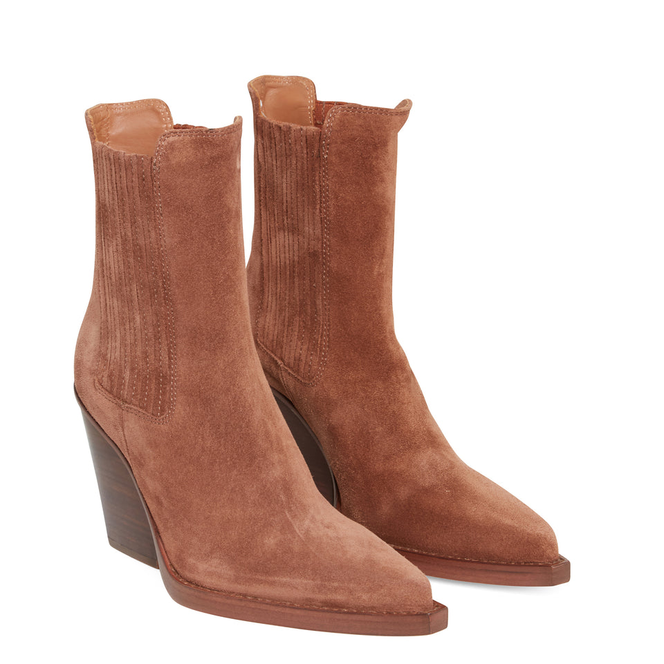 "Dallas" ankle boot in brown suede