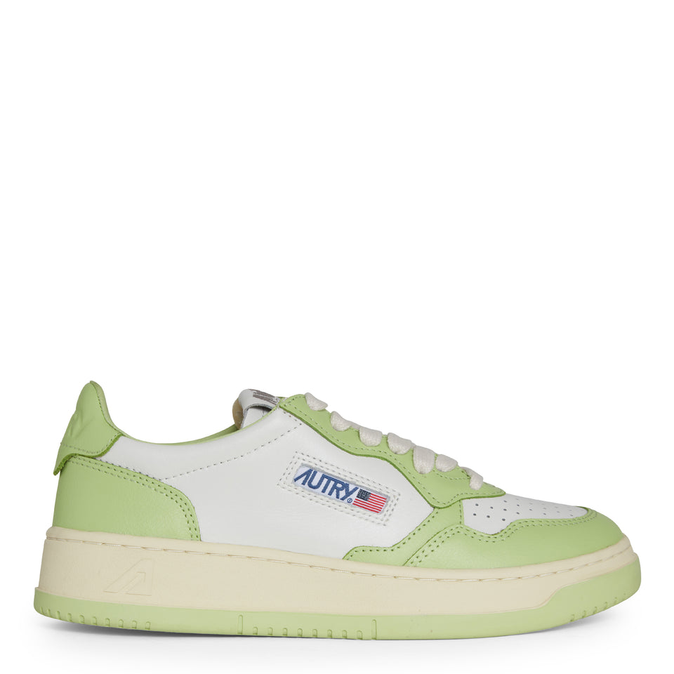 ''Medalist Low'' sneakers in white and green leather